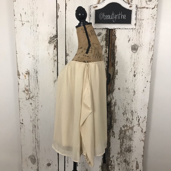 Rachel Kate beige off the shoulder top - Picture 4 of 8